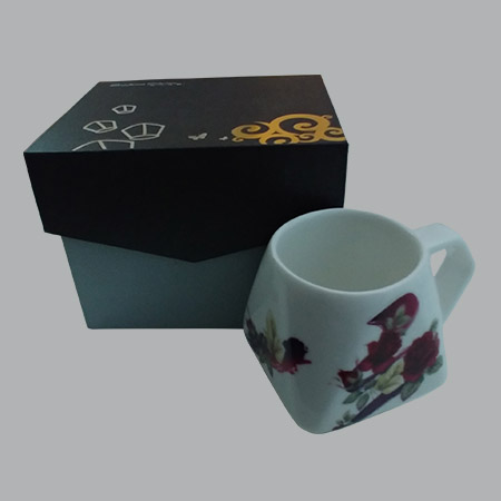 lantern mug w box